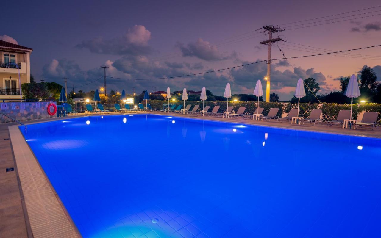 Denny'S Inn Kalamákion المظهر الخارجي الصورة